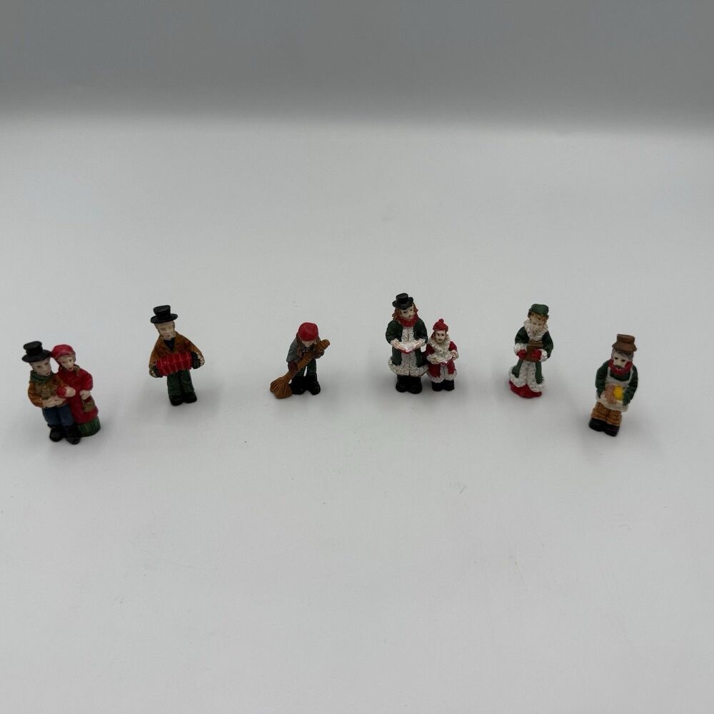 Miniature vintage-style holiday figurines Poly Resin Lot Of 6 Caroler Villager